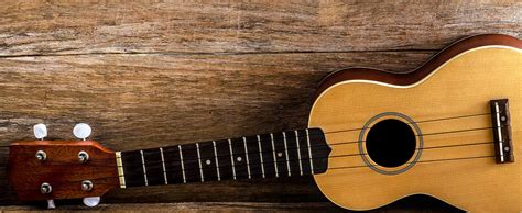 The Top 10 Ukulele Classes Near Me (For all ages & levels).